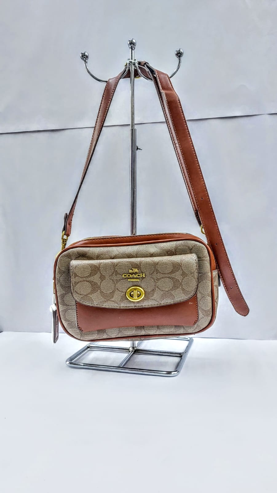 MARICONERA COACH