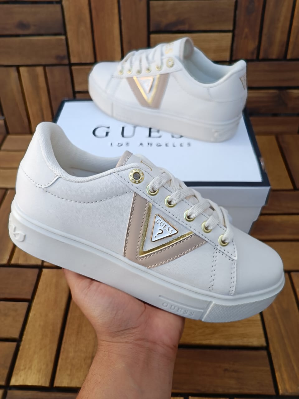 TENIS GUESS 1.1