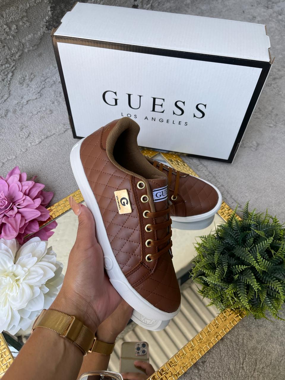 TENIS GUESS 1.1